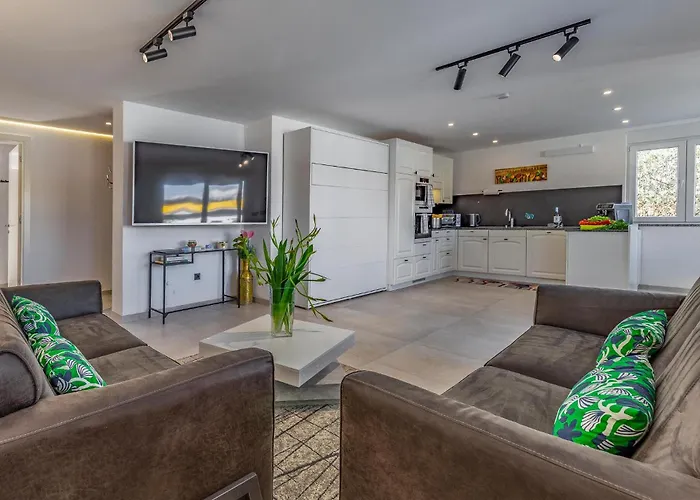 Lovely In With Sauna Tatil Evi *