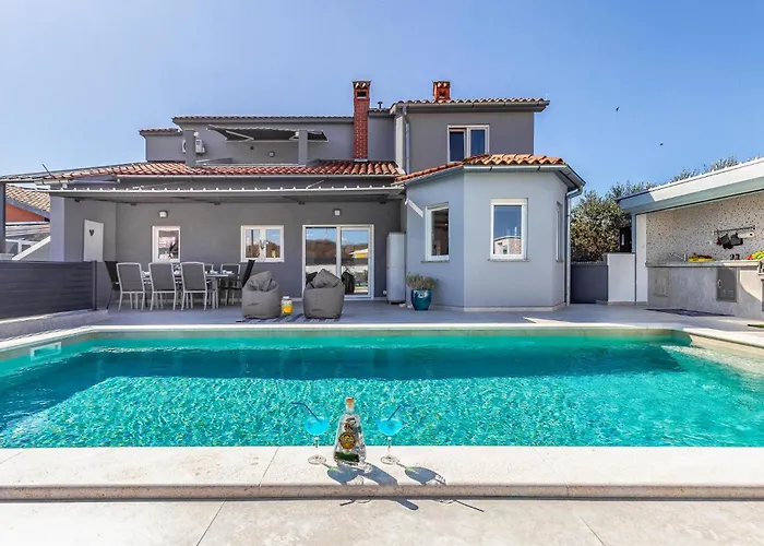 Lovely In With Sauna Tatil Evi *